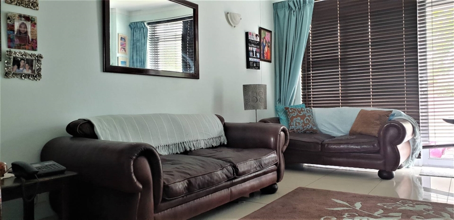 2 Bedroom Property for Sale in Green Point Western Cape